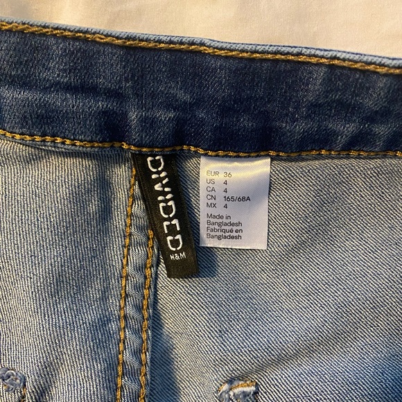 H&M Divided - Picture 1 of 4